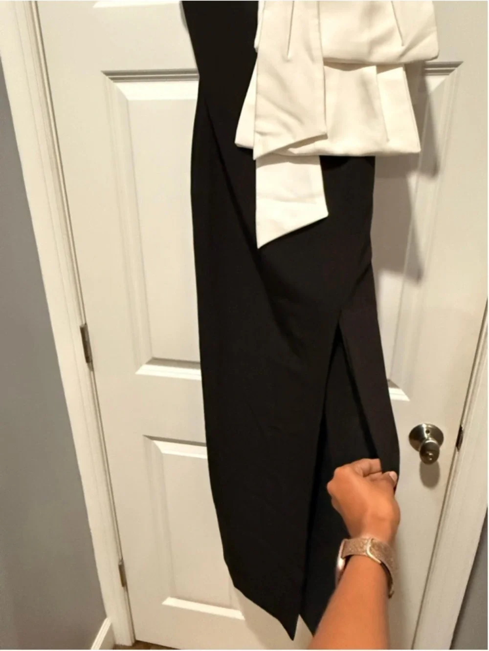 Women's AMUR Strapless Column Gown in Black and Ivory, Size 4